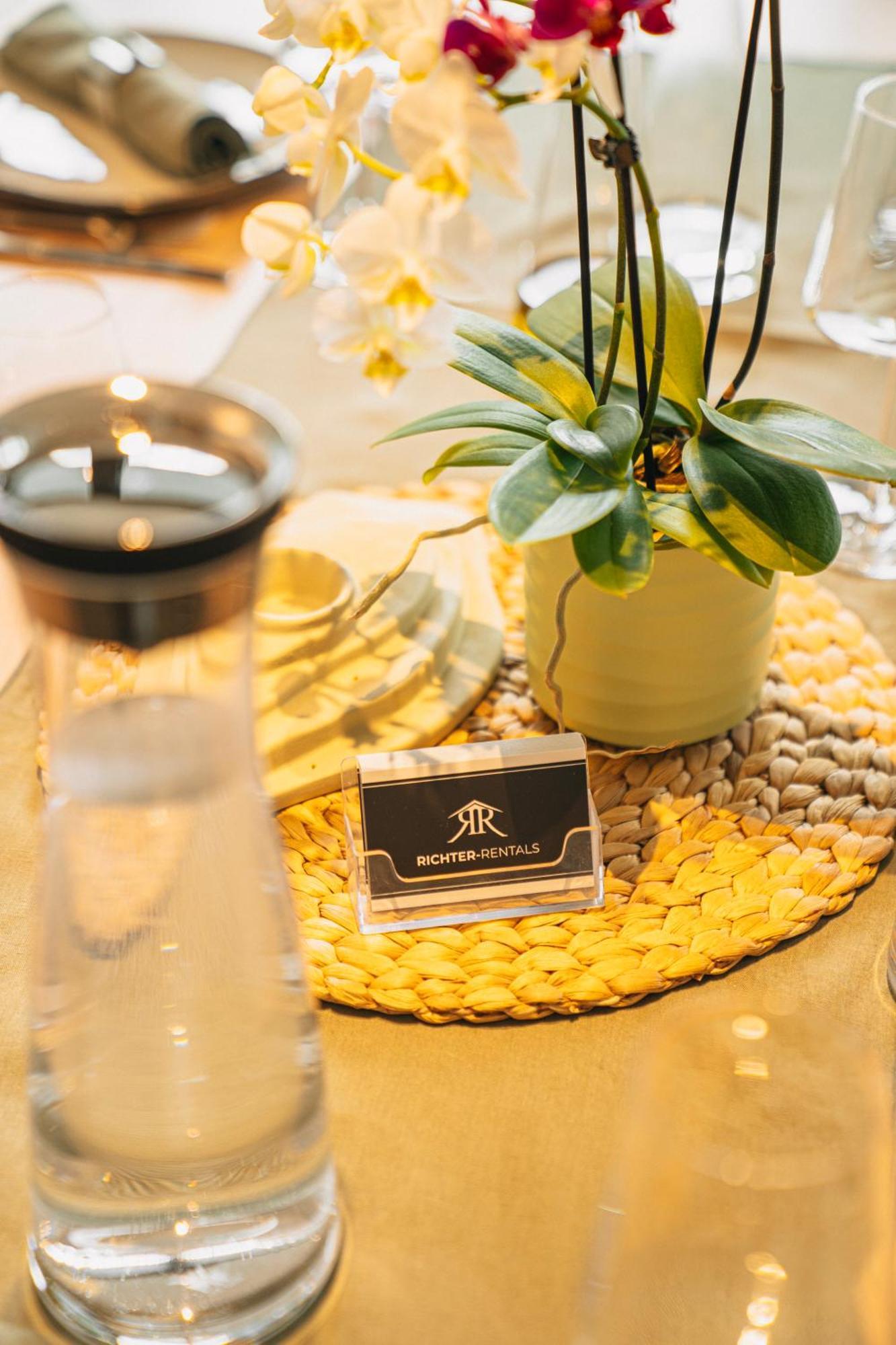 Rr - Penthouse - Luxe 105 Qm - Central - Wifi マクデブルク エクステリア 写真